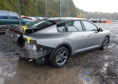 2025 Kia K4 Lxs from USA, damaged, VIN 3KPFT4DE2SE171356